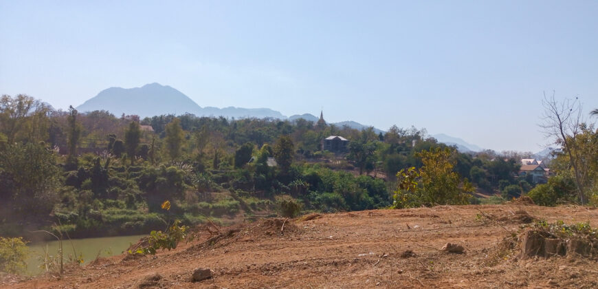 Land river view for sale